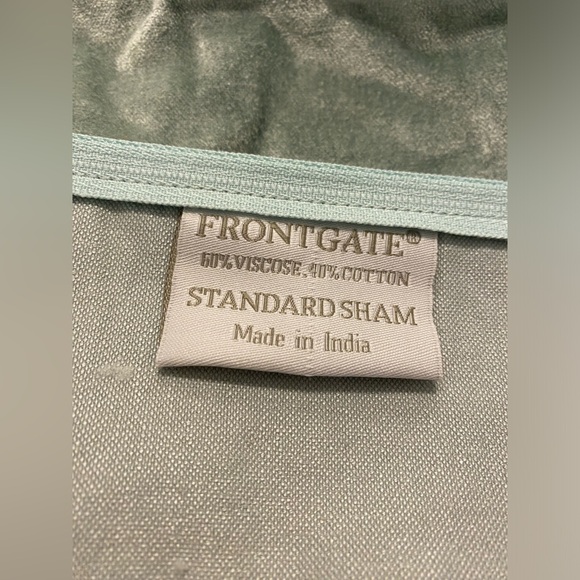 SOLD- Frontgate Standard Pillow Shams 20x26 Green Velvet Embroidered Floral - Picture 12 of 14